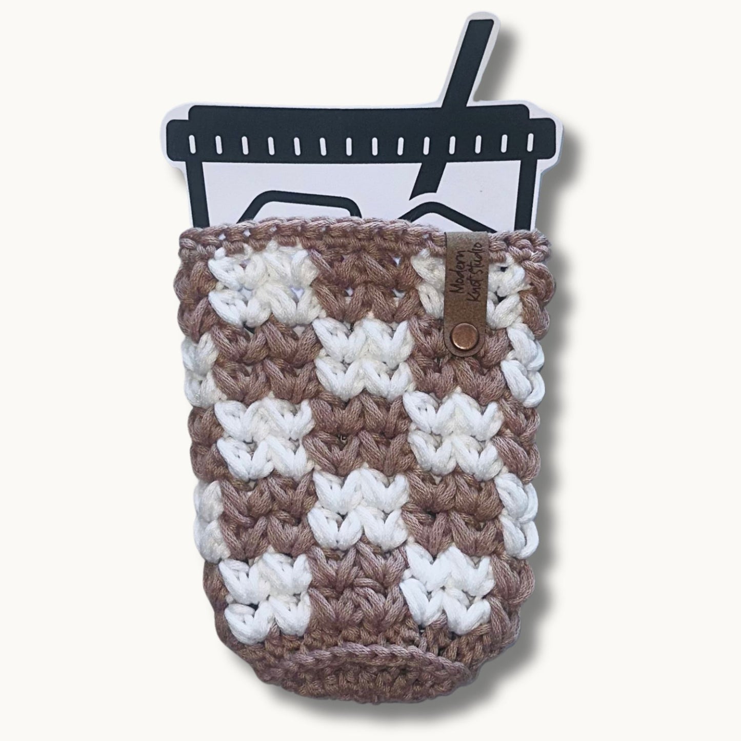 Checkered Meadow Iced Drink Sleeve